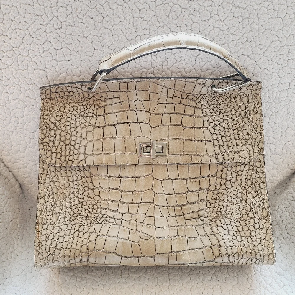Claudia Firenze Croc Embossed Leather Handbag - Picture 1 of 12